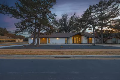 4048 Allencrest Lane, Dallas, TX 75244 - Photo 4