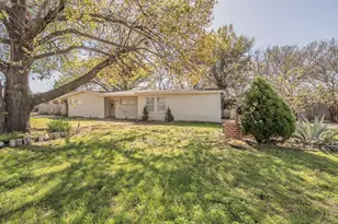 2204 Dunloe Ave, Dallas, TX 75228 - Photo 2