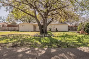 2204 Dunloe Ave, Dallas, TX 75228 - Photo 1