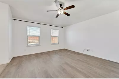 328 Foxhunter Street, Fort Worth, TX 76131 - Photo 8