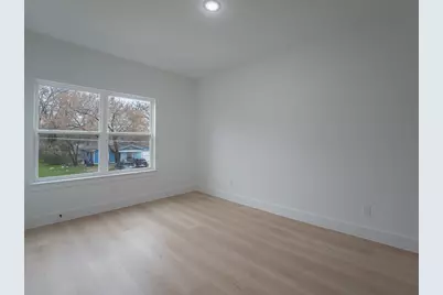 4715 Nome Street, Dallas, TX 75216 - Photo 16