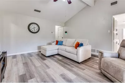 3820 Flamingo Lane, Irving, TX 75062 - Photo 6