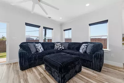 1916 Kimberly Drive, Arlington, TX 76010 - Photo 14