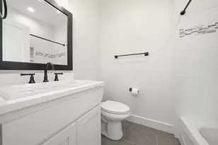 2050 W Elm Mott Dr, Waco, TX 76705 - Photo 26