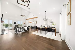 2050 W Elm Mott Dr, Waco, TX 76705 - Photo 4