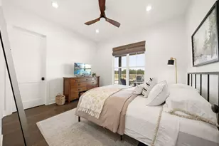 2050 W Elm Mott Dr, Waco, TX 76705 - Photo 16