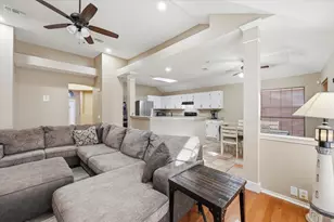 4426 Hanover St, Grand Prairie, TX 75052 - Photo 6