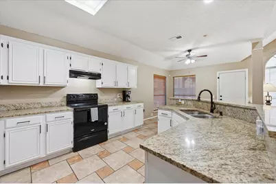 4426 Hanover Street, Grand Prairie, TX 75052 - Photo 10