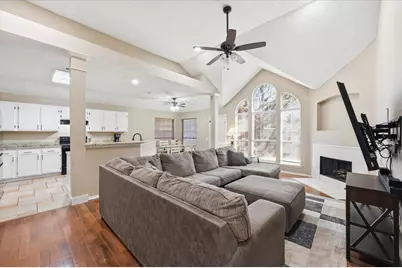 4426 Hanover Street, Grand Prairie, TX 75052 - Photo 4