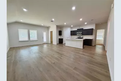 714 Coastline Way, Princeton, TX 75407 - Photo 10