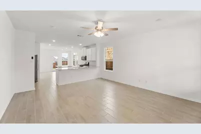 2085 Bayfront Drive, Royse City, TX 75189 - Photo 12