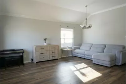 6513 Redwood Lane, The Colony, TX 75056 - Photo 8