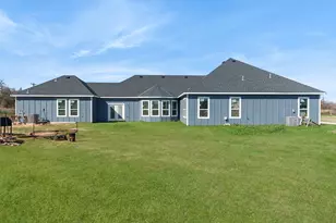 715 Co Rd 4599, Boyd, TX 76023 - Photo 34