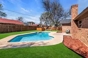 5529 Wood View St, North Richland Hills, TX 76180 - Photo 32