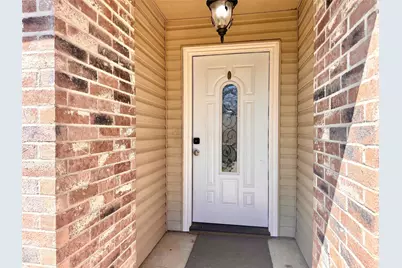 201 Yosemite Drive, Mansfield, TX 76063 - Photo 4