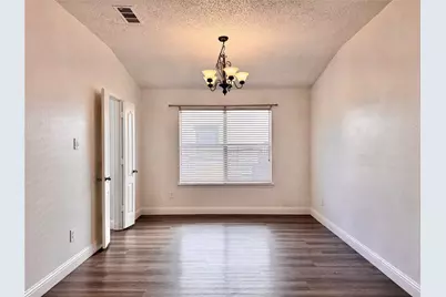 201 Yosemite Drive, Mansfield, TX 76063 - Photo 8