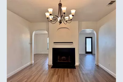 201 Yosemite Drive, Mansfield, TX 76063 - Photo 6