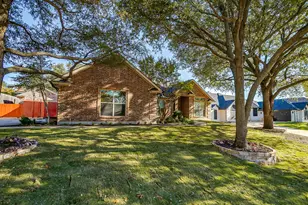 8612 Woodslane Dr, Fort Worth, TX 76179 - Photo 2