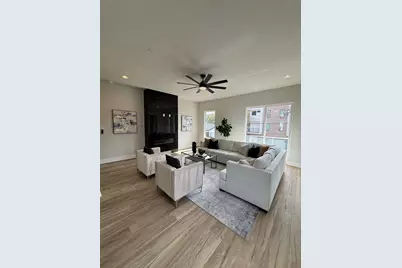918 Duluth Street, Dallas, TX 75212 - Photo 2