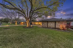 4541 Saldana Dr, Fort Worth, TX 76133 - Photo 32