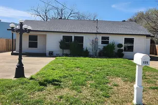 125 Souder Dr, Hurst, TX 76053 - Photo 1