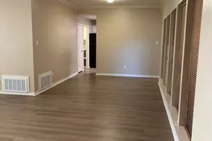 1208 Red Bird Ln, Granbury, TX 76048 - Photo 4