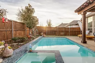 1629 Carnation St, Celina, TX 75078 - Photo 8