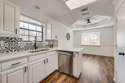 4102 Autumn Ridge Court, Arlington, TX 76016 - Photo 12