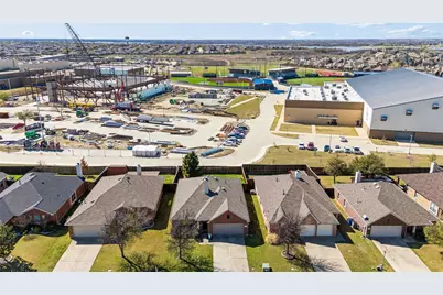 2809 Dawn Spring Drive, Little Elm, TX 75068 - Photo 18