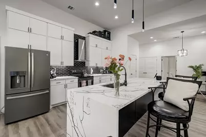 2618 Carpenter Avenue, Dallas, TX 75215 - Photo 10