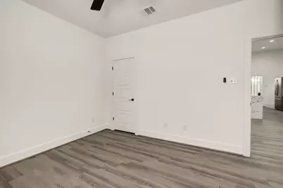 2618 Carpenter Avenue, Dallas, TX 75215 - Photo 36