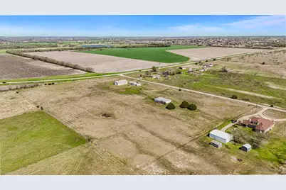 7340 High Meadow Drive, Terrell, TX 75160 - Photo 6