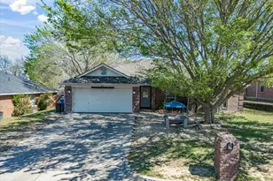 210 Wellington Trail, Weatherford, TX 76085 - Photo 4