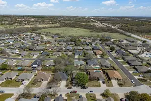 210 Wellington Trail, Weatherford, TX 76085 - Photo 30