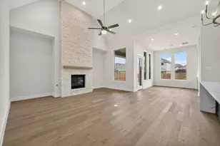 16508 Petal Dr, Fort Worth, TX 76247 - Photo 6