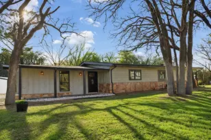 1006 Newell Dr, Hudson Oaks, TX 76087 - Photo 2