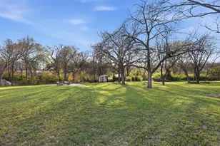 1006 Newell Dr, Hudson Oaks, TX 76087 - Photo 38