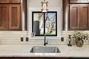 1006 Newell Dr, Hudson Oaks, TX 76087 - Photo 6