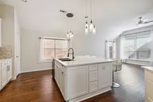 4021 Appleton Ln, Flower Mound, TX 75022 - Photo 8