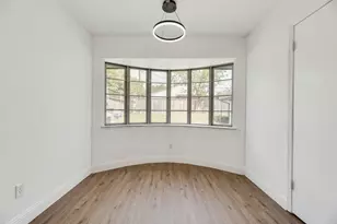 10823 Meadowcliff Ln, Dallas, TX 75238 - Photo 20