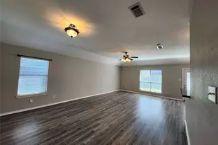 4710 Ashbury Ln, Mansfield, TX 76063 - Photo 10