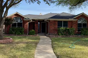 2520 Dandelion Ln, Rowlett, TX 75089 - Photo 1