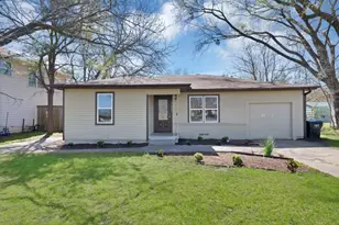 3005 Maple Ave, Greenville, TX 75402 - Photo 2