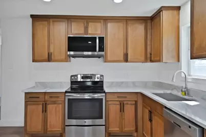 3005 Maple Avenue, Greenville, TX 75402 - Photo 12