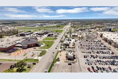 3005 Maple Avenue, Greenville, TX 75402 - Photo 32