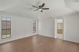 2226 Diamond Oaks Dr, Garland, TX 75044 - Photo 14