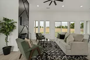592 Highview Ct, Godley, TX 76044 - Photo 6