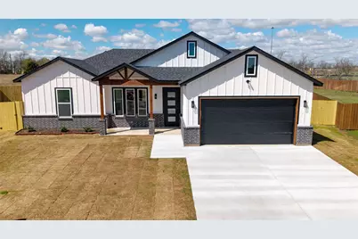 592 Highview Court, Godley, TX 76044 - Photo 1