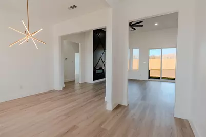 592 Highview Court, Godley, TX 76044 - Photo 2