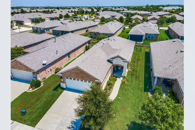 6726 Hickory Creek Drive, Frisco, TX 75036 - Photo 2